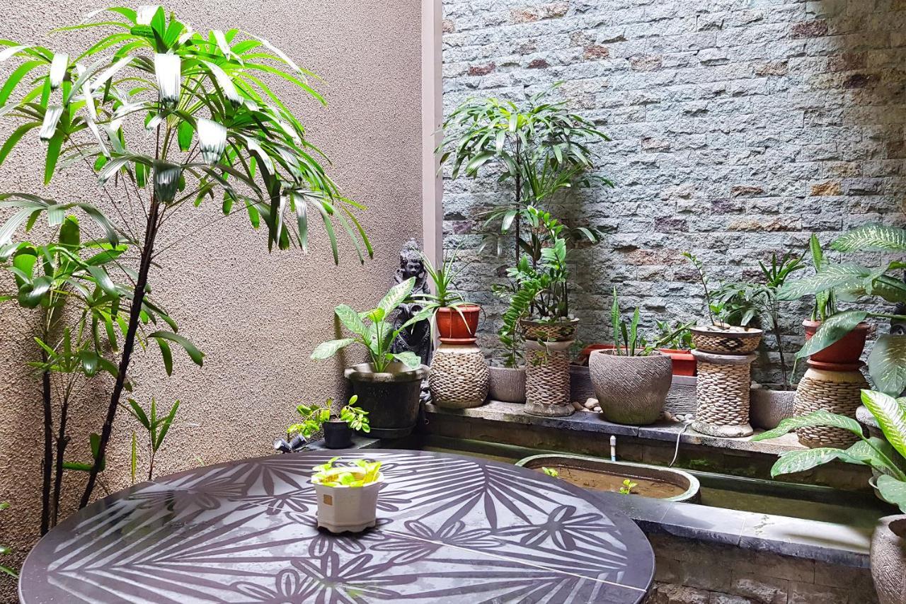 Oyo 3912 Wahyu Residence Bali Denpasar  Exterior photo